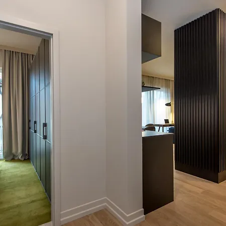 Super-apartamenty Presidential Apartment *